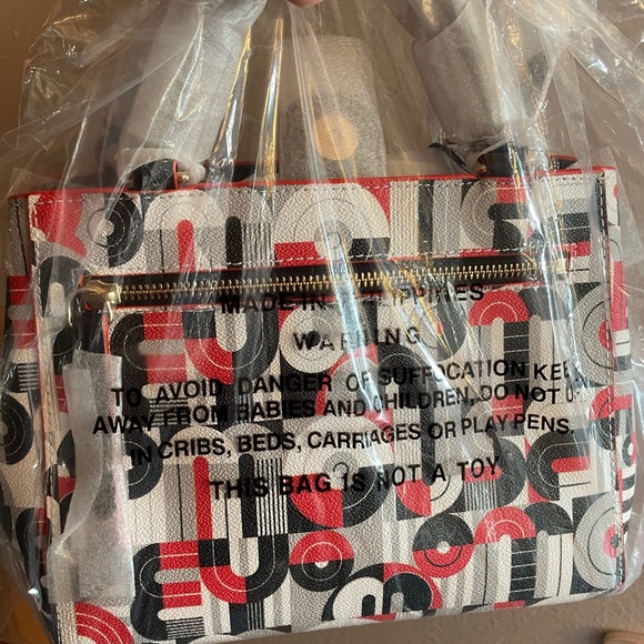 Dooney & Bourke Handbags - New dooney and Burke crossbody Disney bag